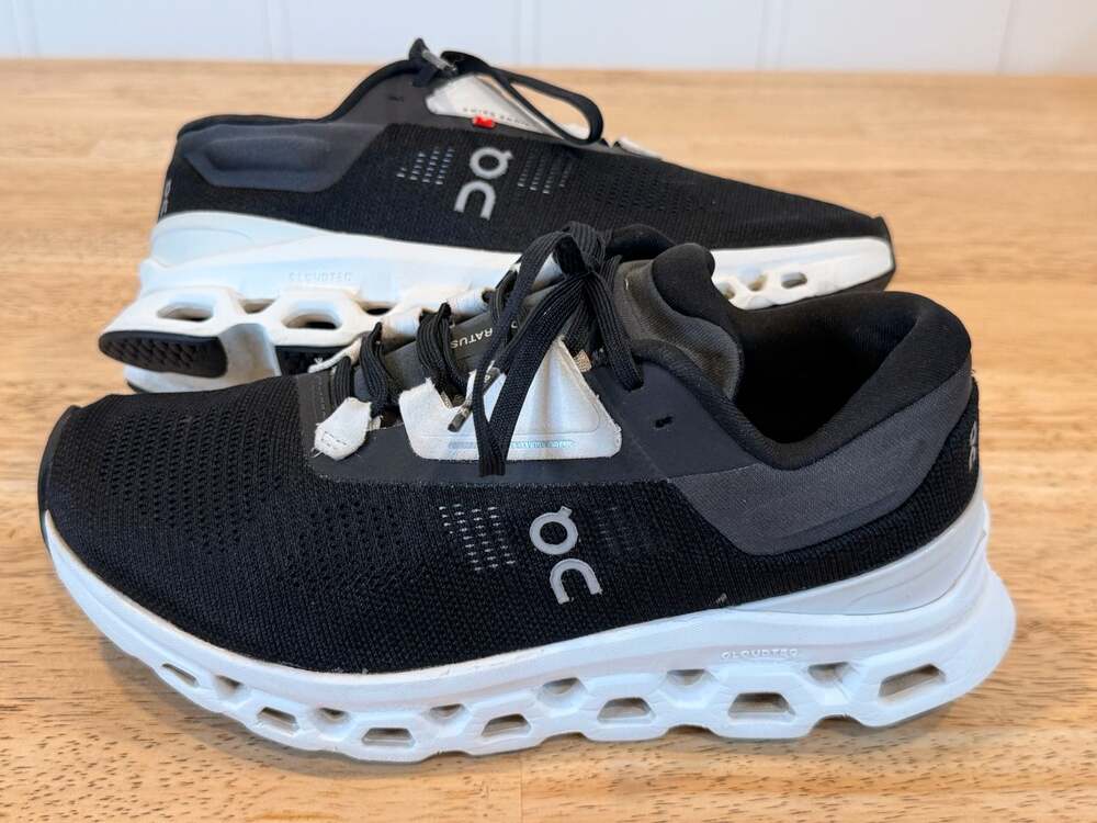 On Cloudstratus 3 Women's Running Shoes Black Frost